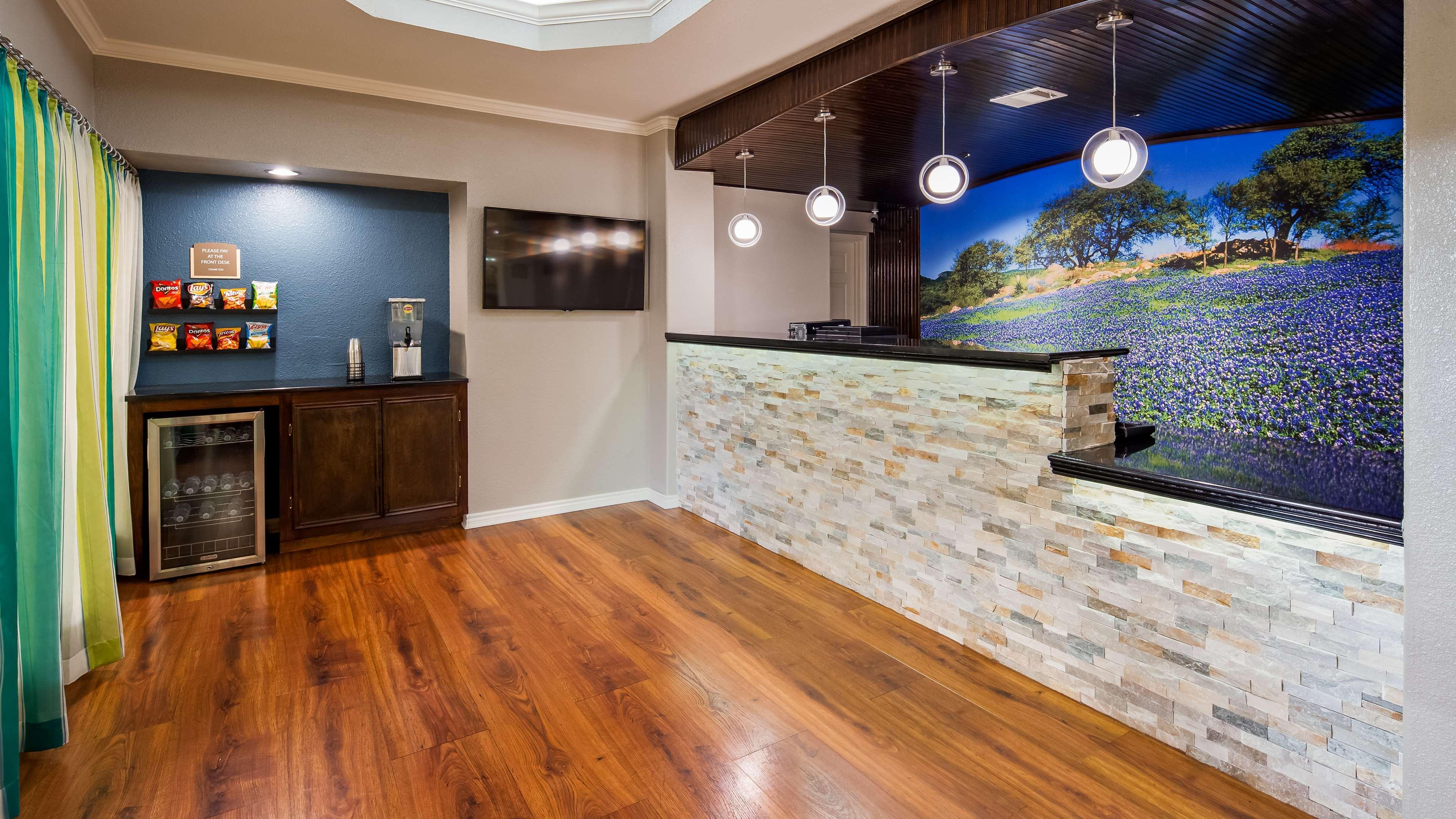 Best Western Post Oak Inn Burnet Εξωτερικό φωτογραφία