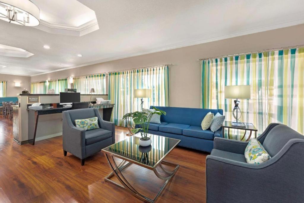 Best Western Post Oak Inn Burnet Εξωτερικό φωτογραφία