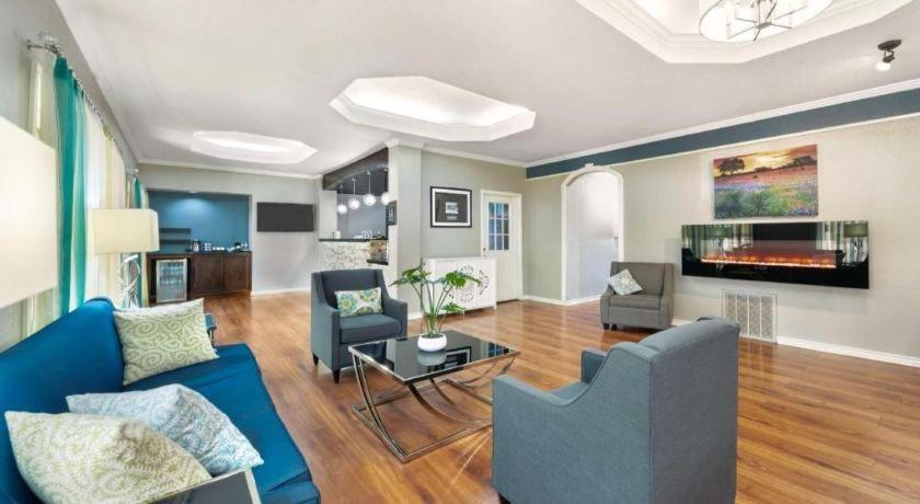 Best Western Post Oak Inn Burnet Εξωτερικό φωτογραφία